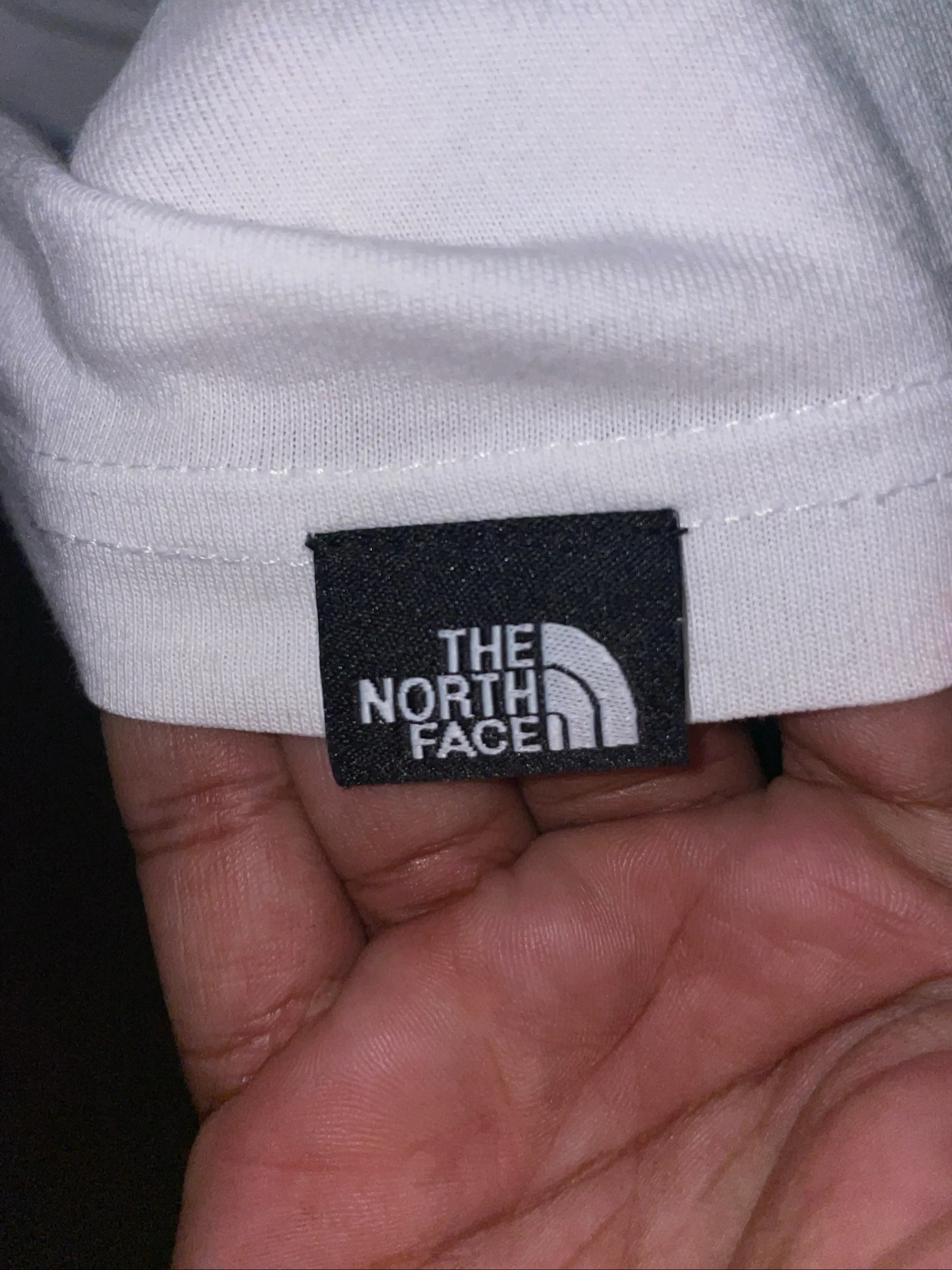 Camiseta The North Face / Talla: M / Muy buen estado / Logotipo serigrafiado – photo 6